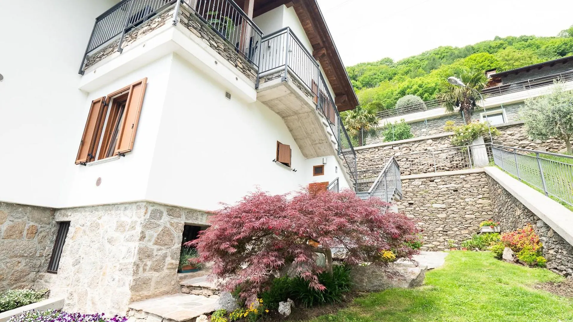 Appartement La Mansarda Como Lake Sueglio